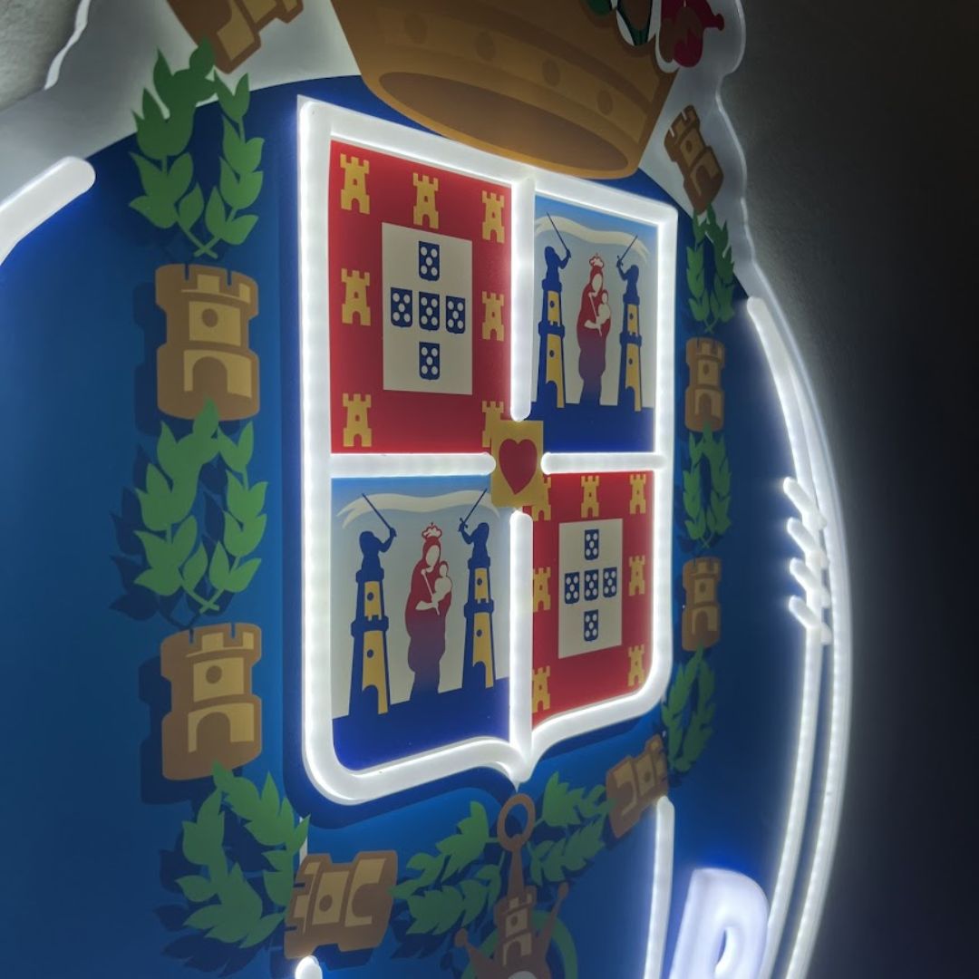 Enseigne néon LED avec emblème du FC Porto – Lettres 3D à pousser et faux néon sans couture
