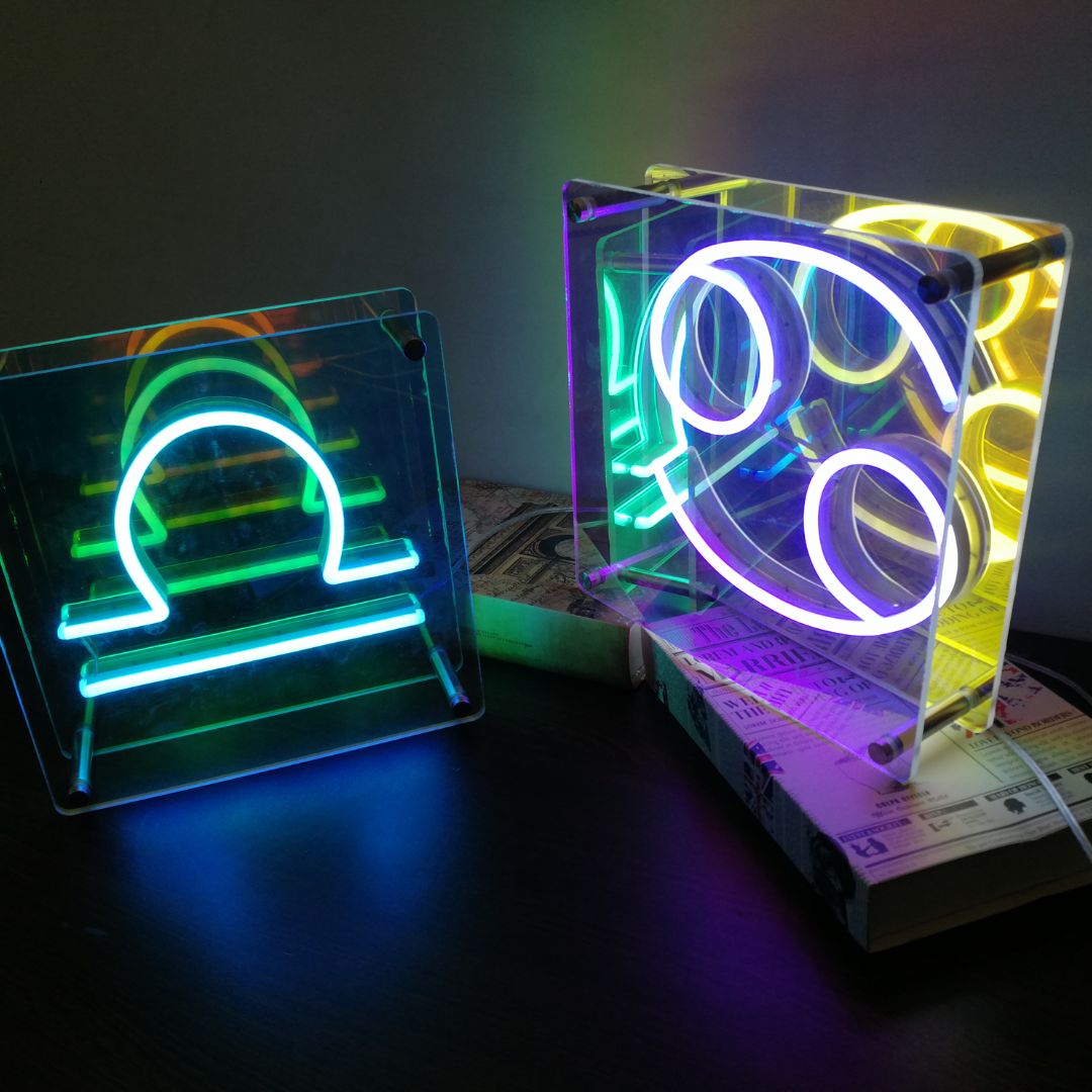 Infinity Led Custom Infinity Mirror | Made-to-Order LED Infinity Mirror Display ...