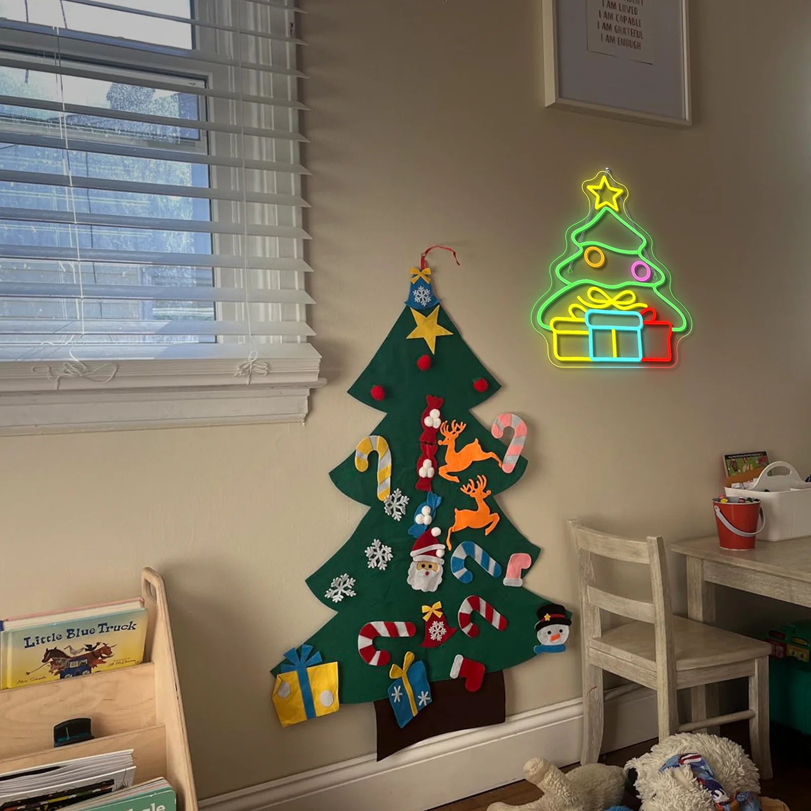 Christmas Tree LED Neon Sign (USB-Powered, Dimmable)
