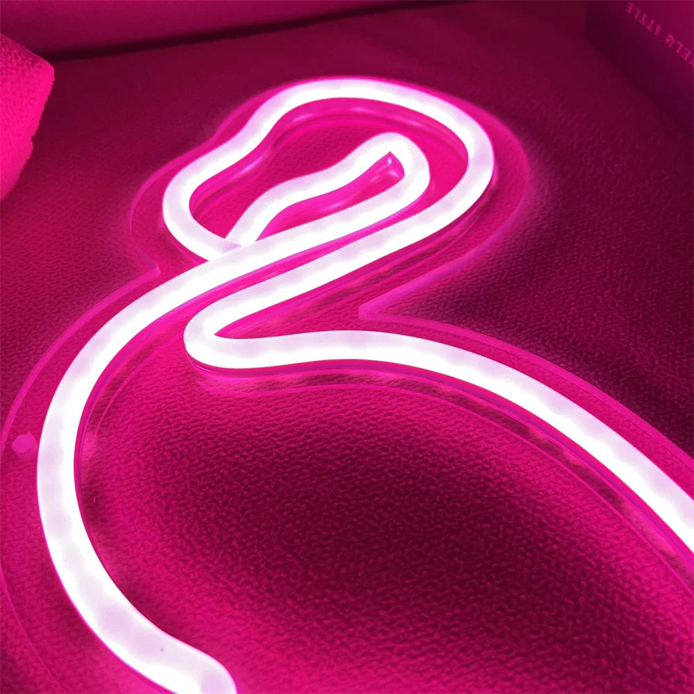 Flamingo LED Neon Sign – USB Powered (40cm × 22cm)