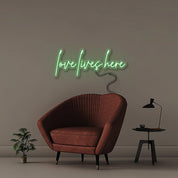 Love lives here - Neonific - LED Neon Signs - 75 CM - Green
